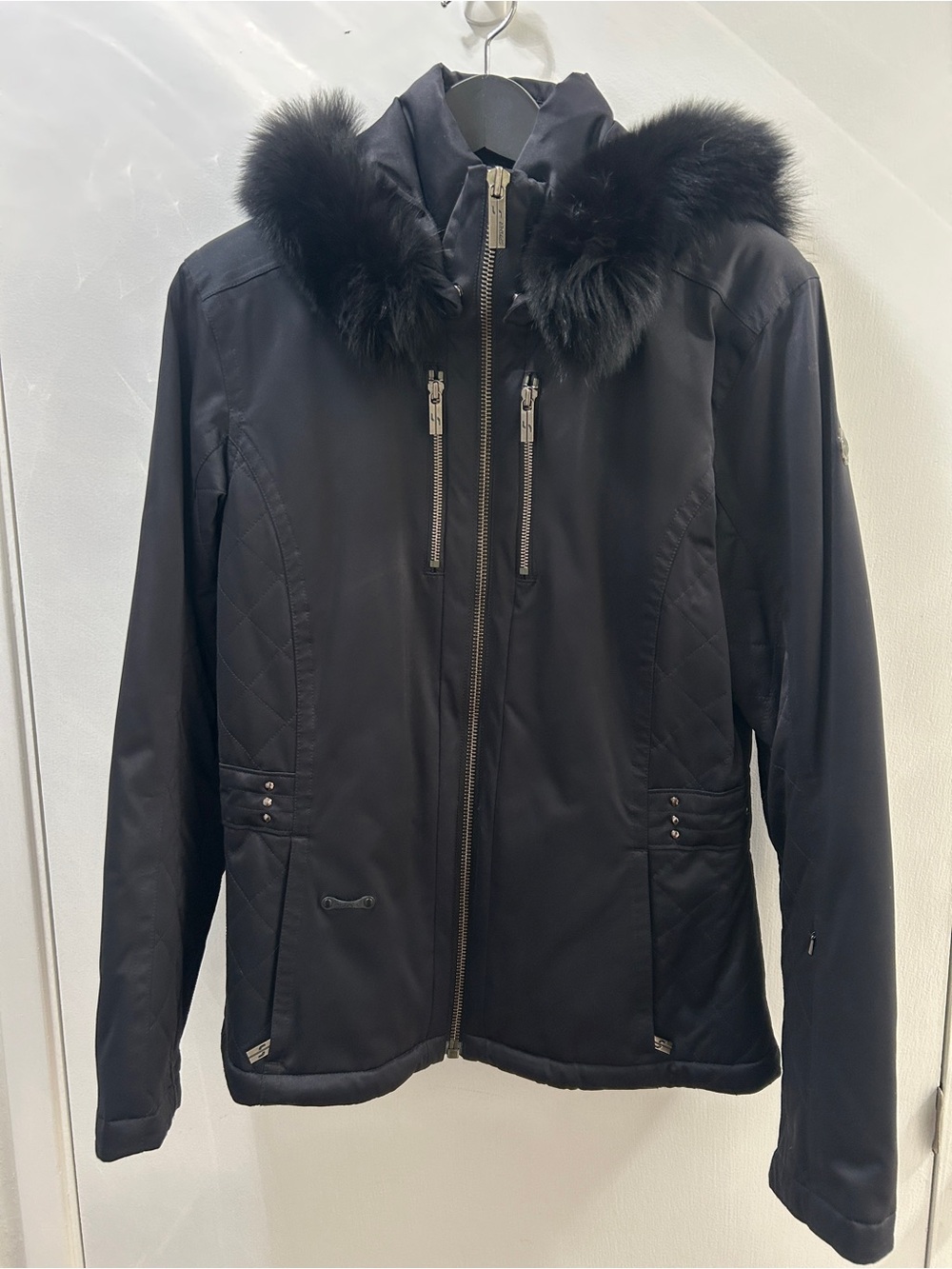 Spyder XTL 10,000 Insulated Ski Jacket – Black Faux Fur Hood